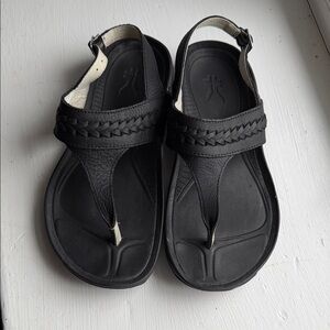 Kuru Black Braided Sandals
